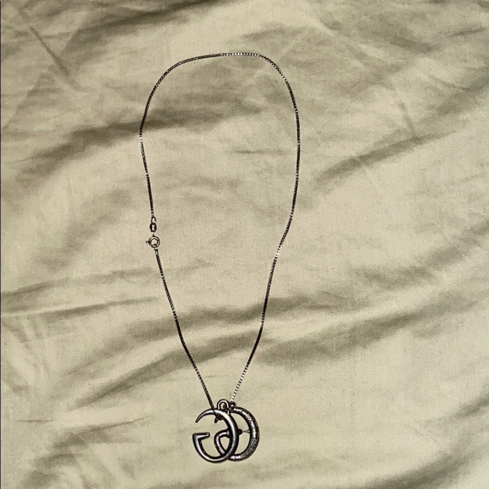 Gucci snake necklace - Picture 2 of 2